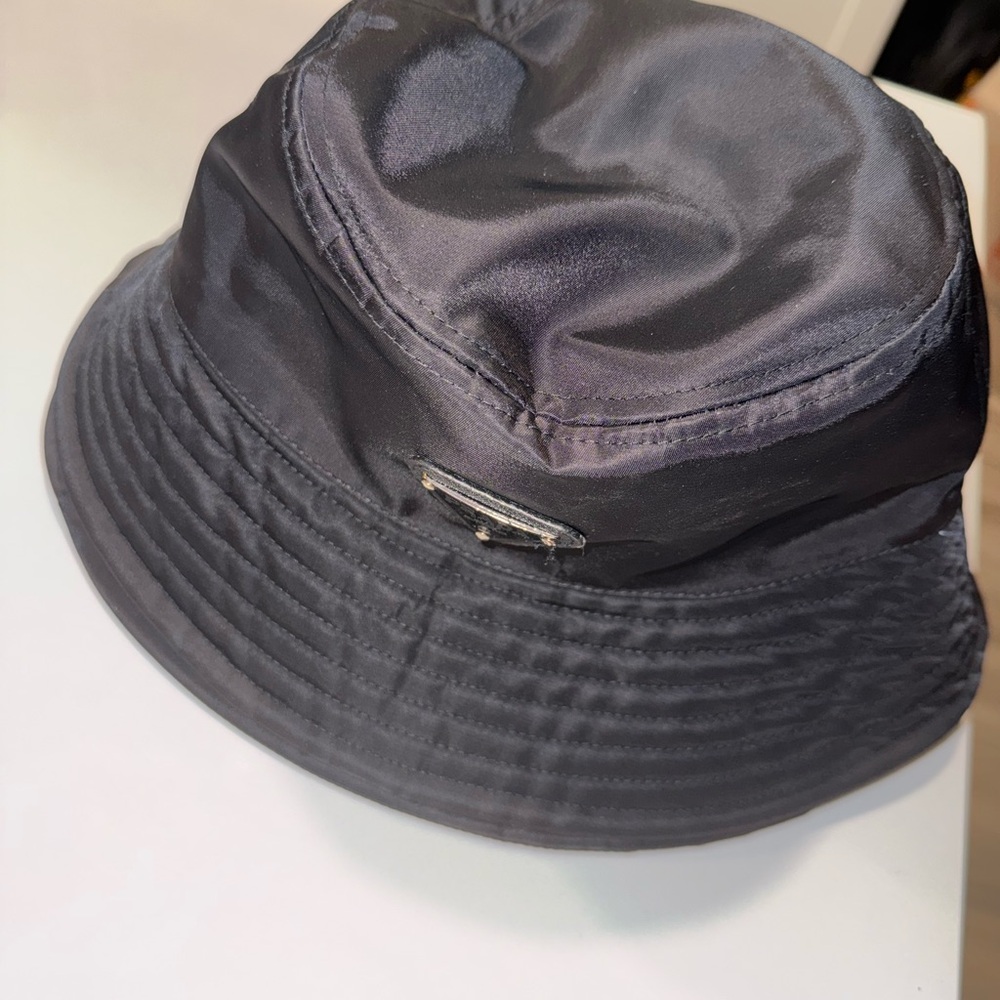 Black Bucket Hat